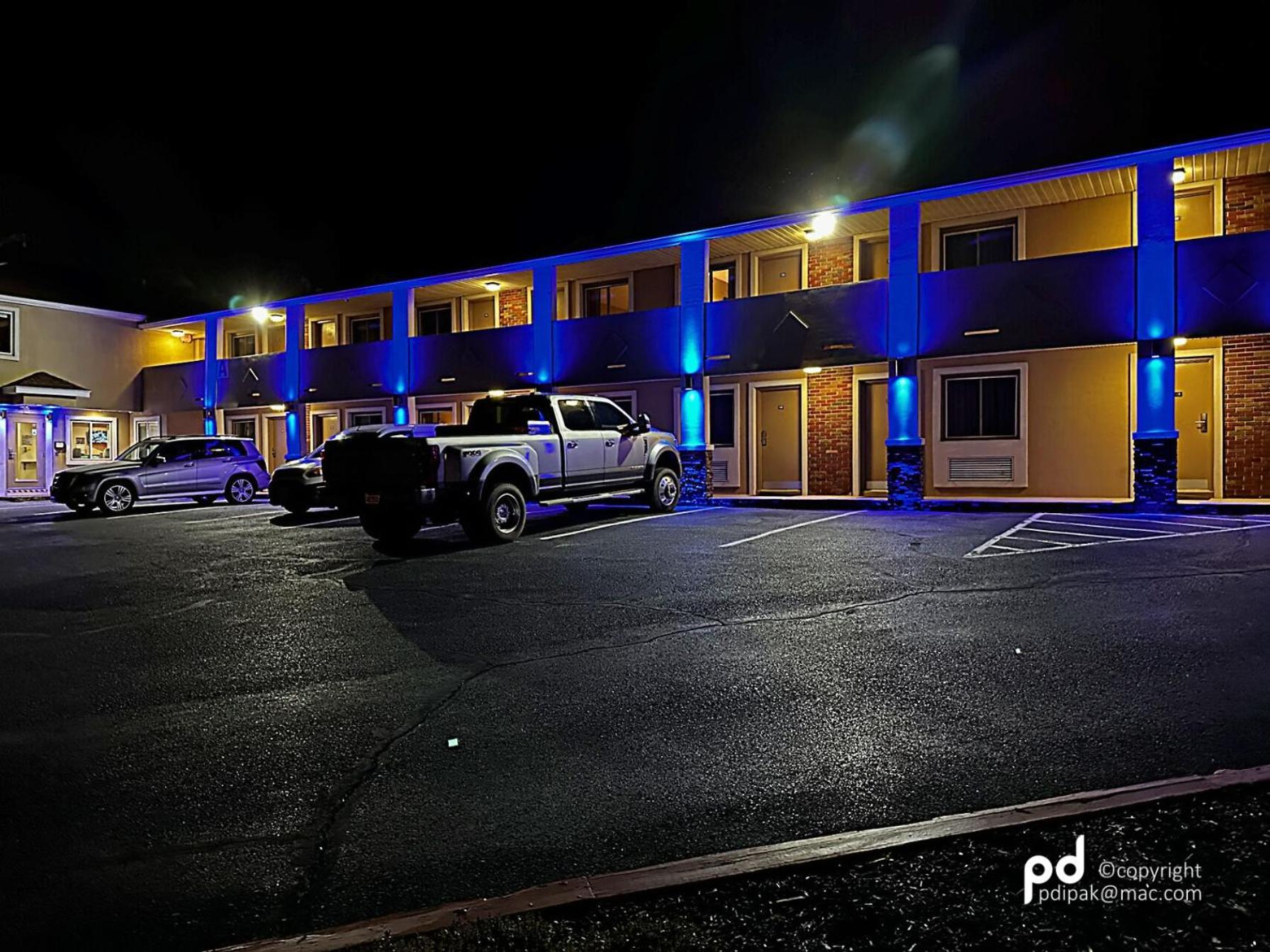 Travel Inn & Suites Flemington Exterior photo